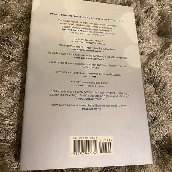 Matched series by Ally Condie - Picture 7 of 13